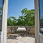 Hotel Platinum Palace Boutique & 5*