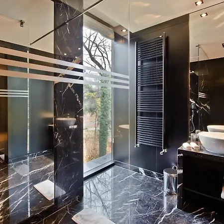 Hotel Platinum Palace Boutique & 5*