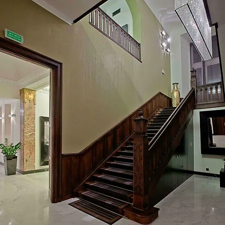 Platinum Palace Boutique & 5*