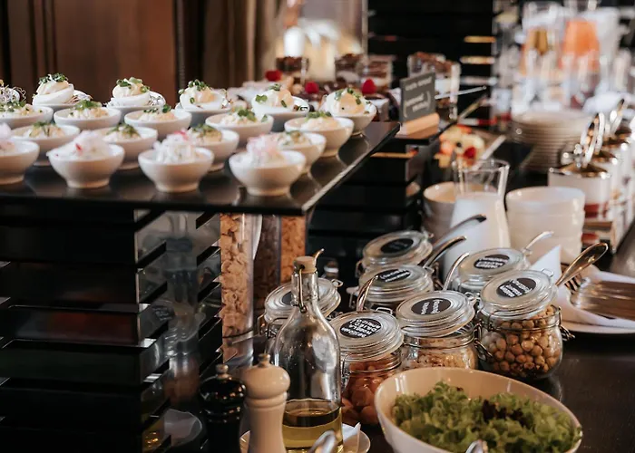 Otel Platinum Palace Boutique & 5*