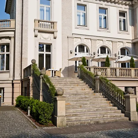 Platinum Palace Boutique & Szálloda 5*