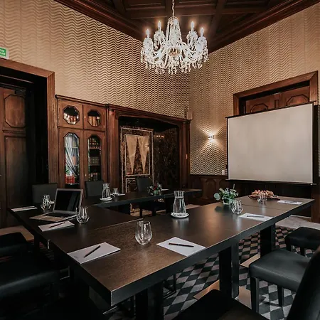 Hotell Platinum Palace Boutique & Wrocław