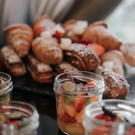 Platinum Palace Boutique & Hotel 5*