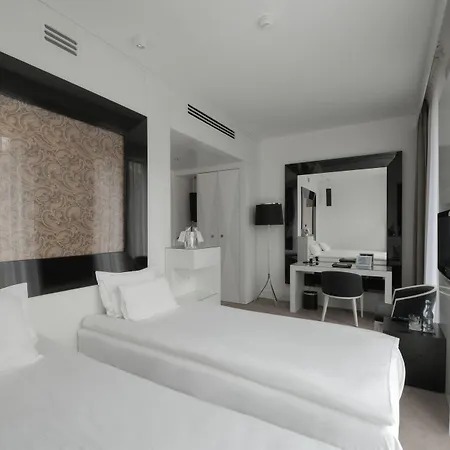 Platinum Palace Boutique & Szálloda