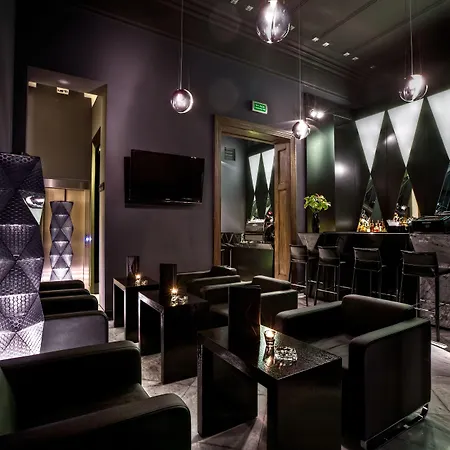 Готель Platinum Palace Boutique &