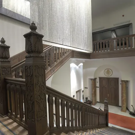 Hotell Platinum Palace Boutique &