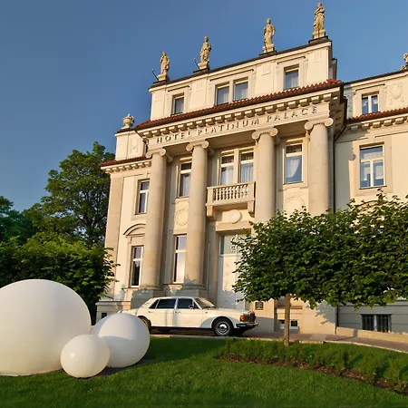 Hotell Platinum Palace Boutique & 5*