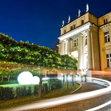 Platinum Palace Boutique & Hotell 5*