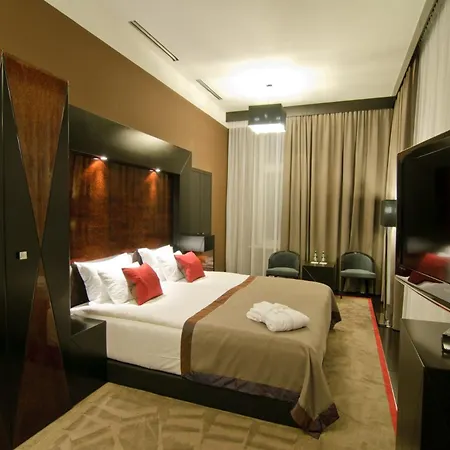 Platinum Palace Boutique & 5*