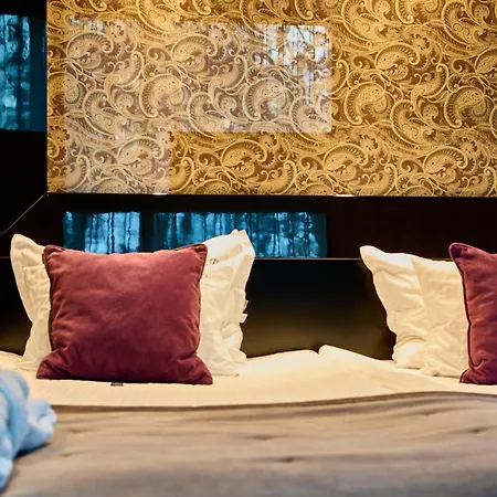 Platinum Palace Boutique & Готель
