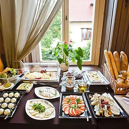 Hotel Platinum Palace Boutique & 5*