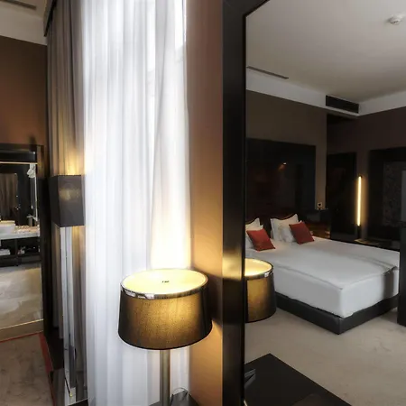 Platinum Palace Boutique & Breslavia