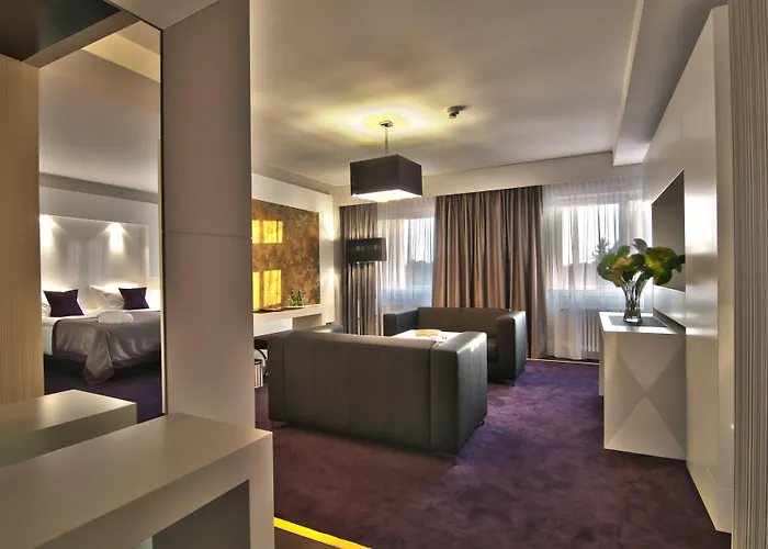Hotel Platinum Palace Boutique & 5*