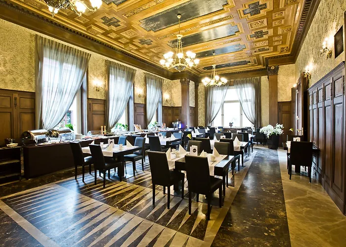 酒店 Platinum Palace Boutique &