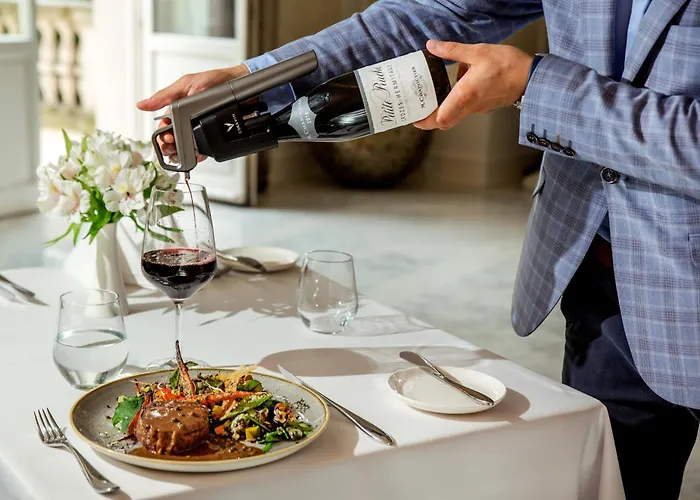 Platinum Palace Boutique & 酒店